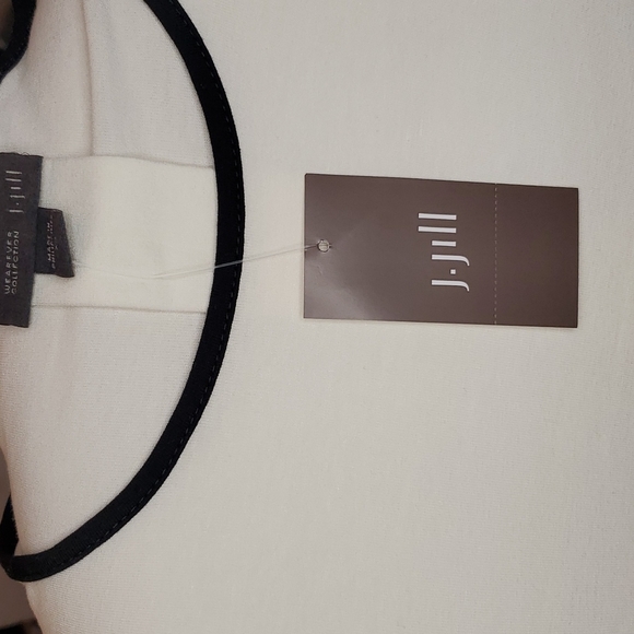 J.Jill NWT Size XS Cream Top with Black Trim!💗💗💗 - Picture 11 of 14